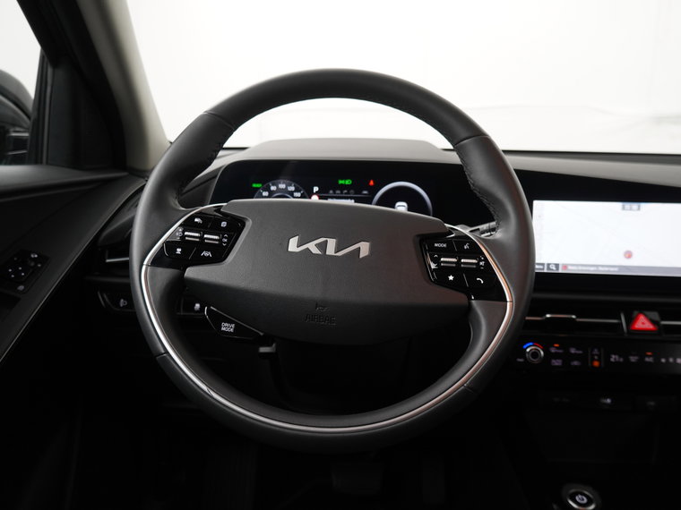 Vehicle Image 40