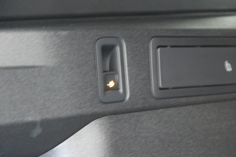 Vehicle Image 53