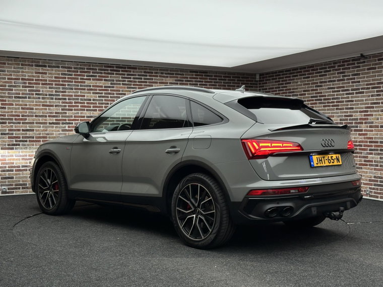 Vehicle Image 23