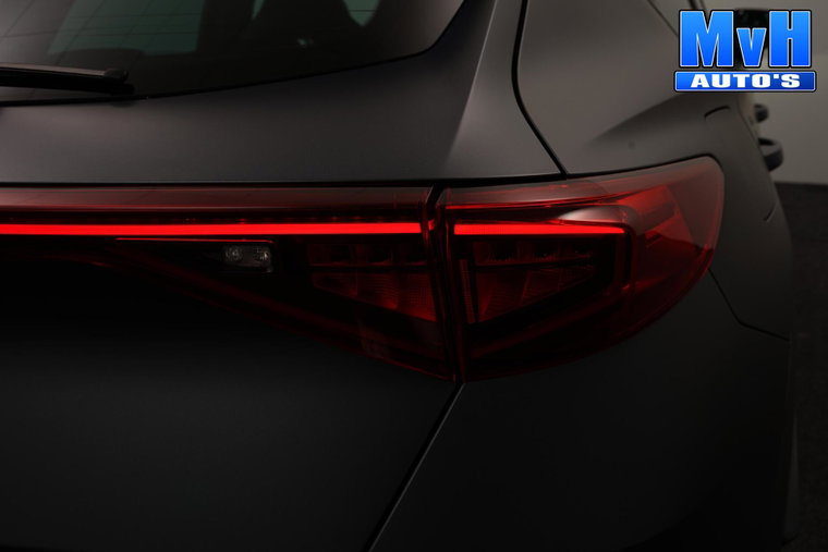 Vehicle Image 40