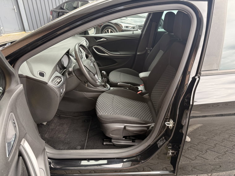 Vehicle Image 36