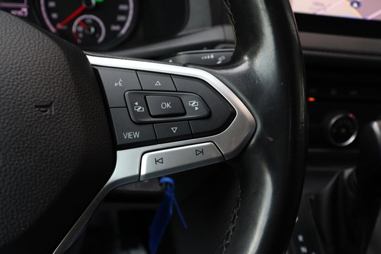 Vehicle Image 27