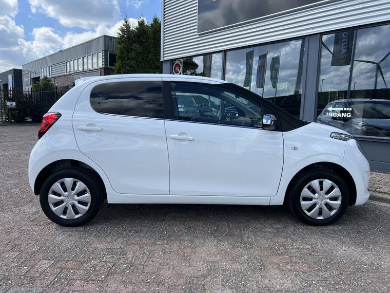 Vehicle Image 23
