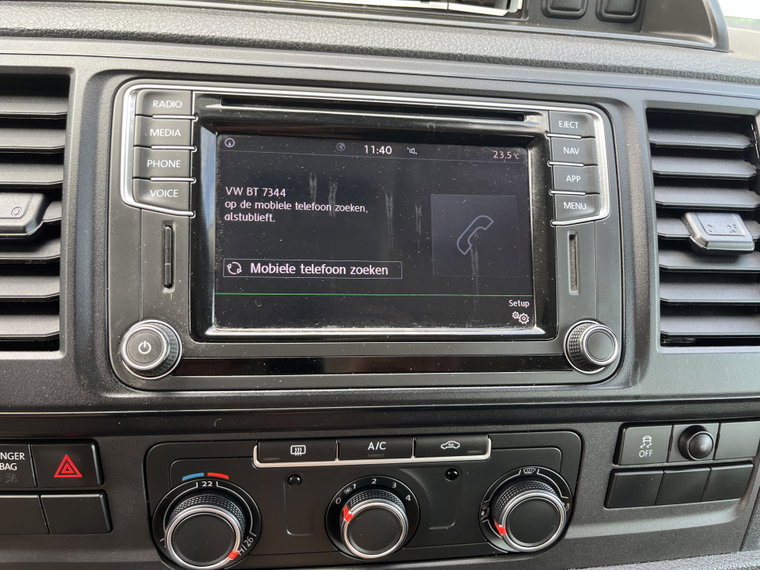 Vehicle Image 33