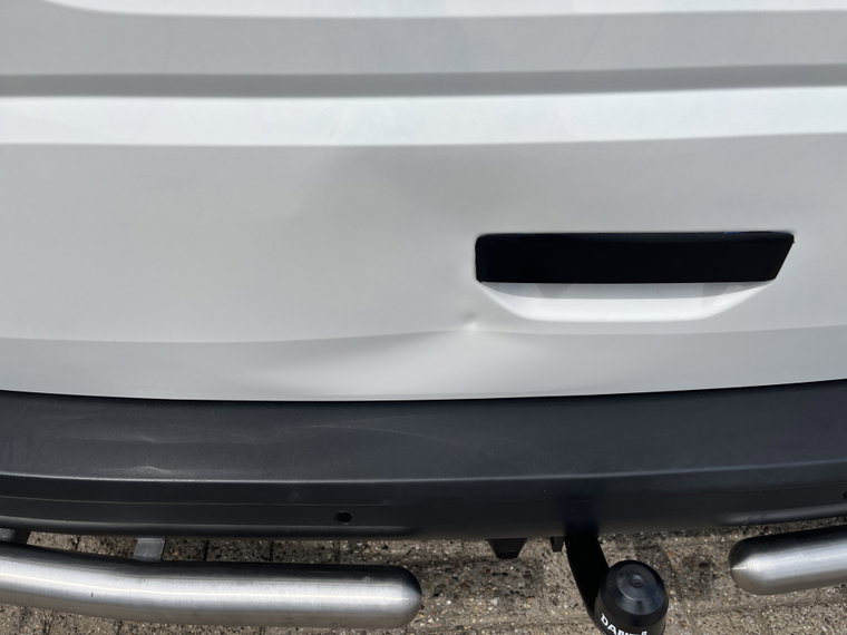 Vehicle Image 48
