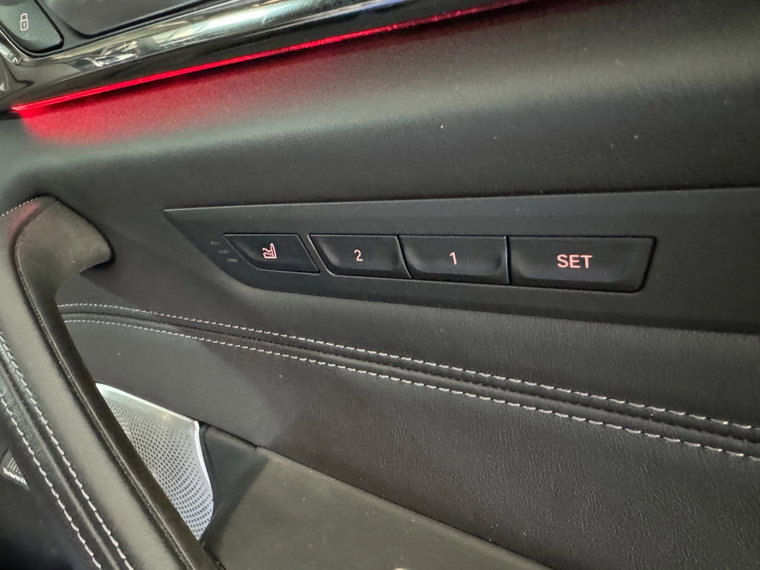 Vehicle Image 50