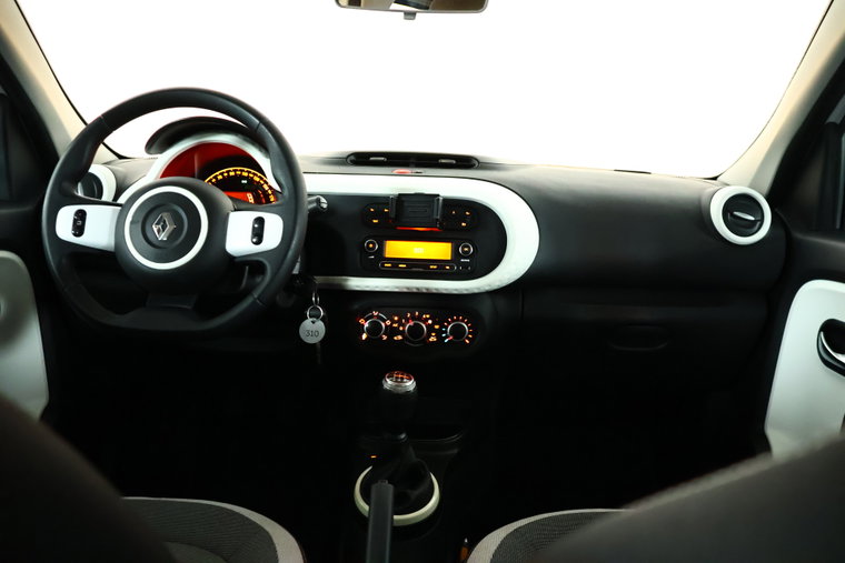 Vehicle Image 20