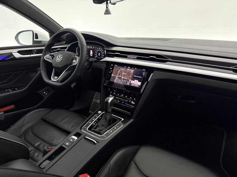 Vehicle Image 37