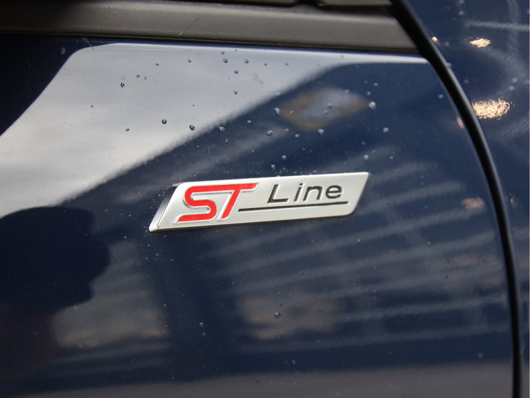 Vehicle Image 45