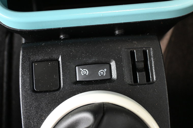 Vehicle Image 39