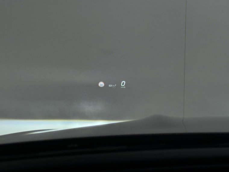 Vehicle Image 38