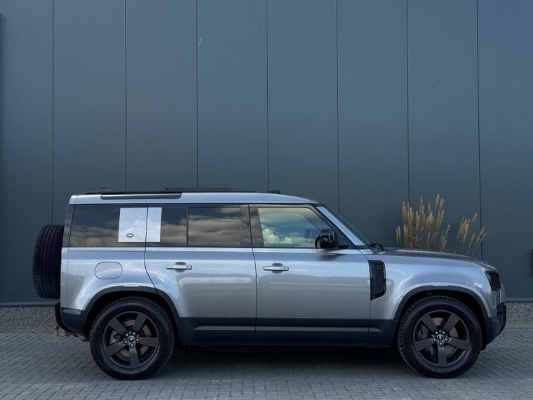 Vehicle Image 37