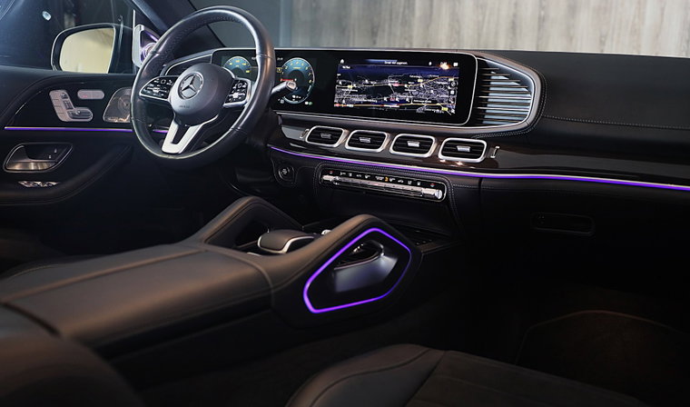 Vehicle Image 6