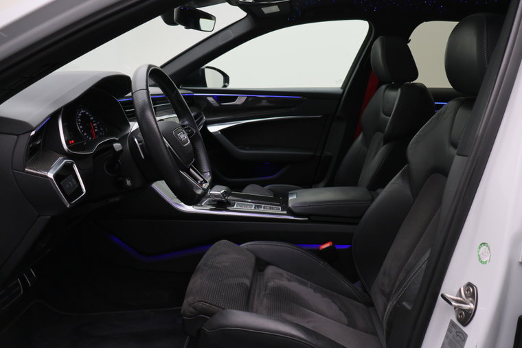 Vehicle Image 11