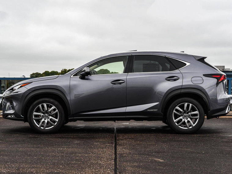 Vehicle Image 7