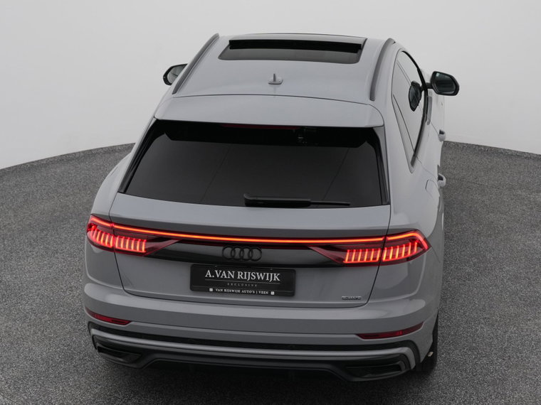 Vehicle Image 28