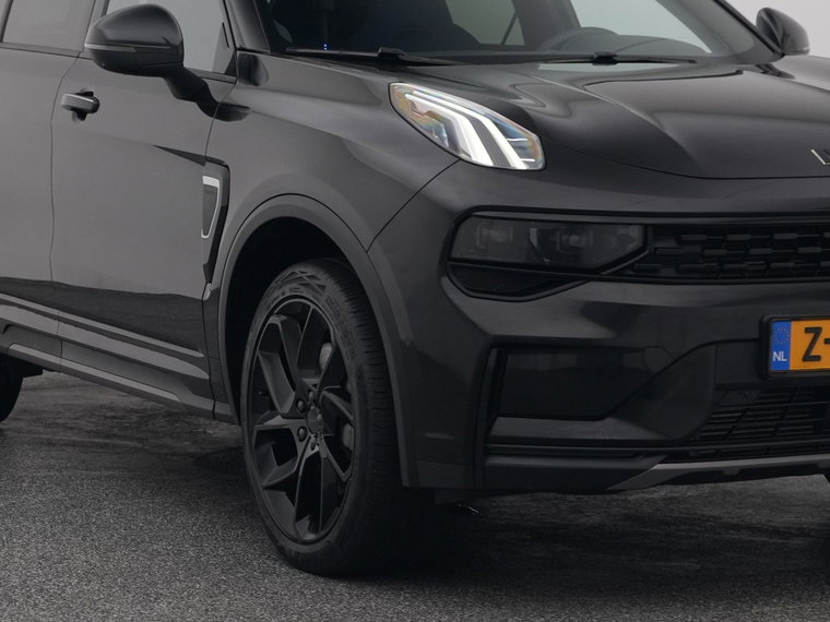 Vehicle Image 17