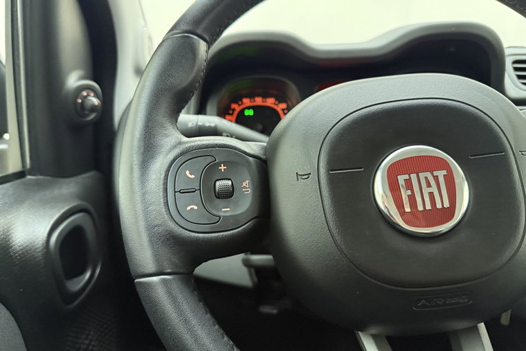Vehicle Image 16