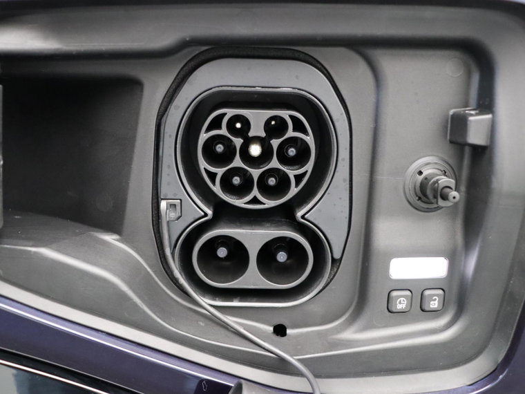 Vehicle Image 37