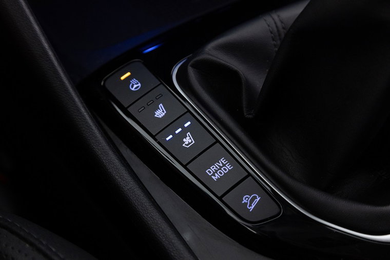 Vehicle Image 23