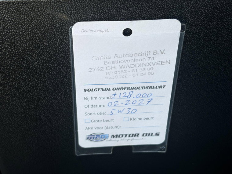 Vehicle Image 28