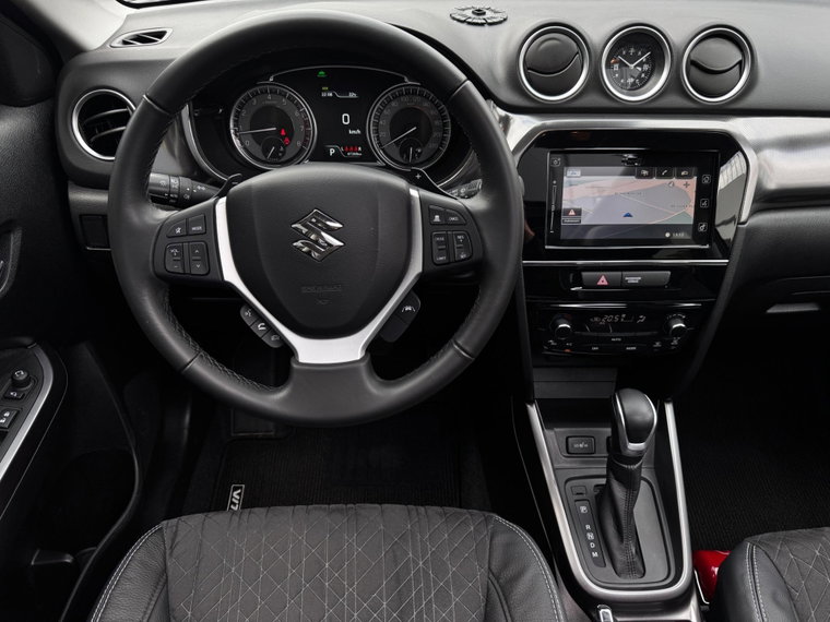 Vehicle Image 11