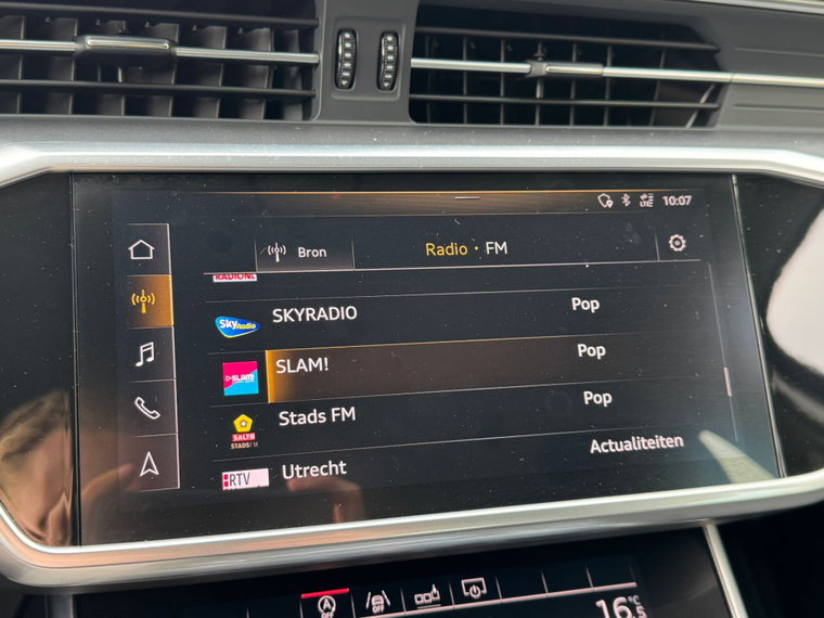 Vehicle Image 37