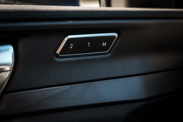Vehicle Image 50