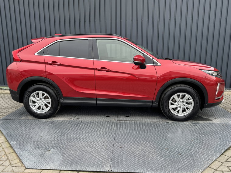 Vehicle Image 38