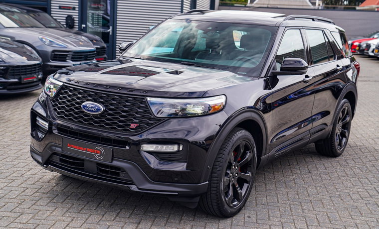 Vehicle Image 9