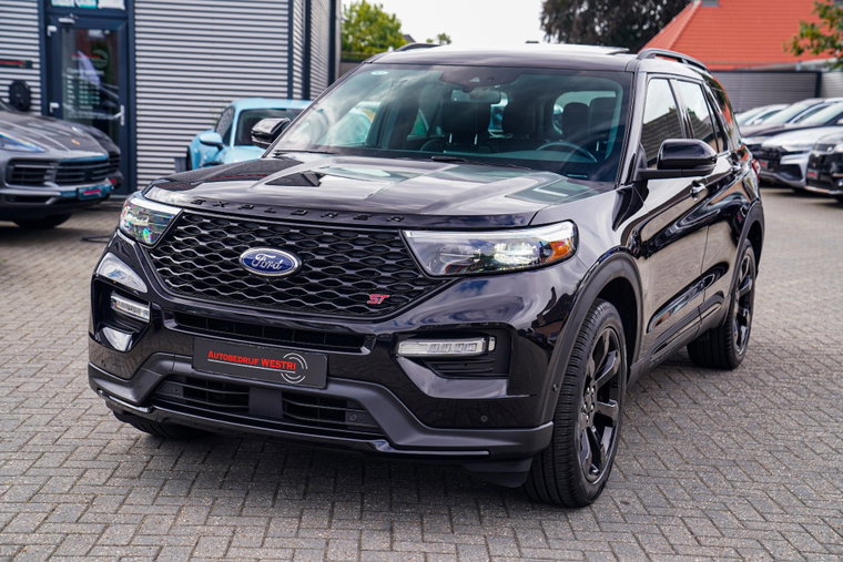 Vehicle Image 11