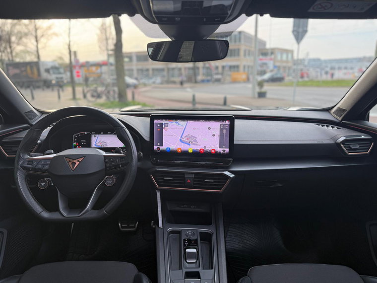 Vehicle Image 27