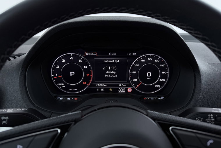 Vehicle Image 32