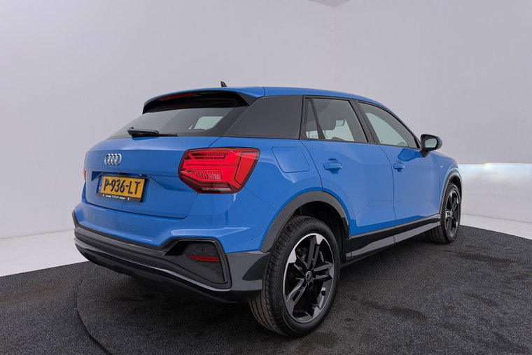Vehicle Image 50