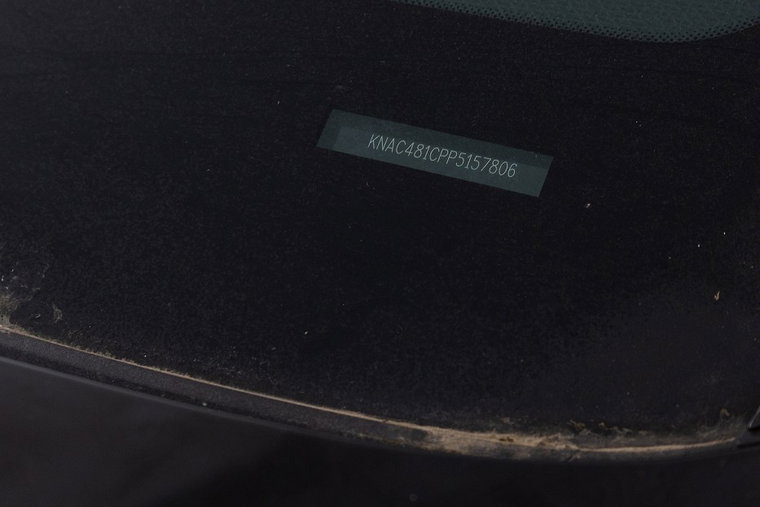 Vehicle Image 33