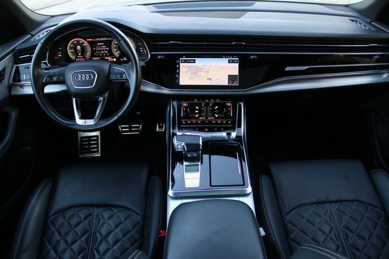 Vehicle Image 18
