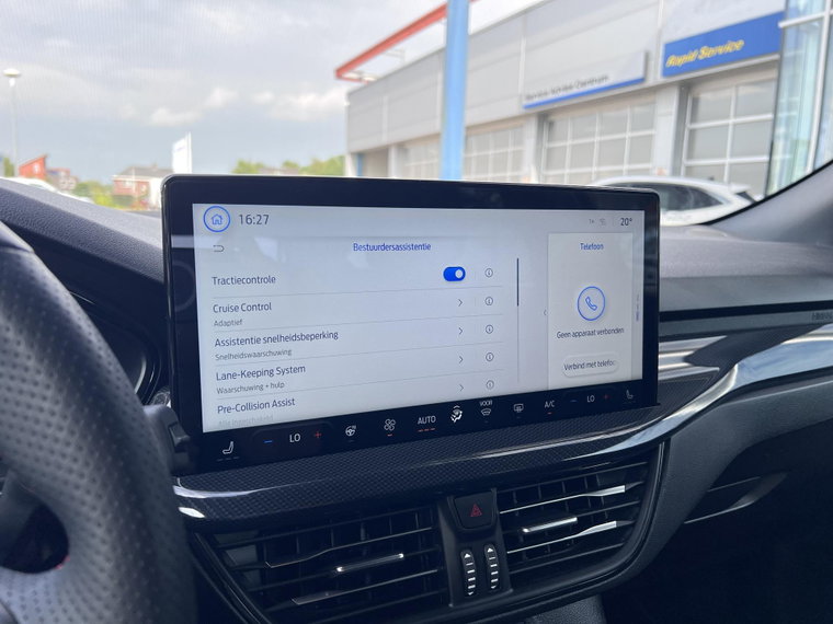 Vehicle Image 35