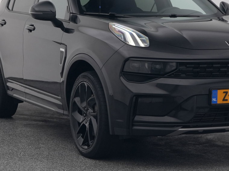 Vehicle Image 17