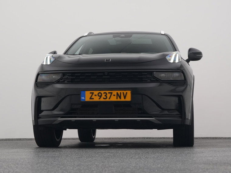 Vehicle Image 35