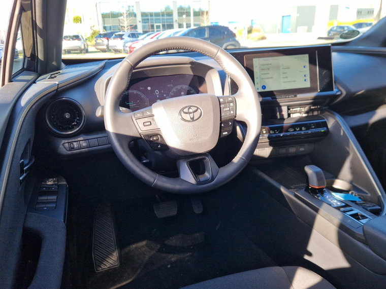 Vehicle Image 7