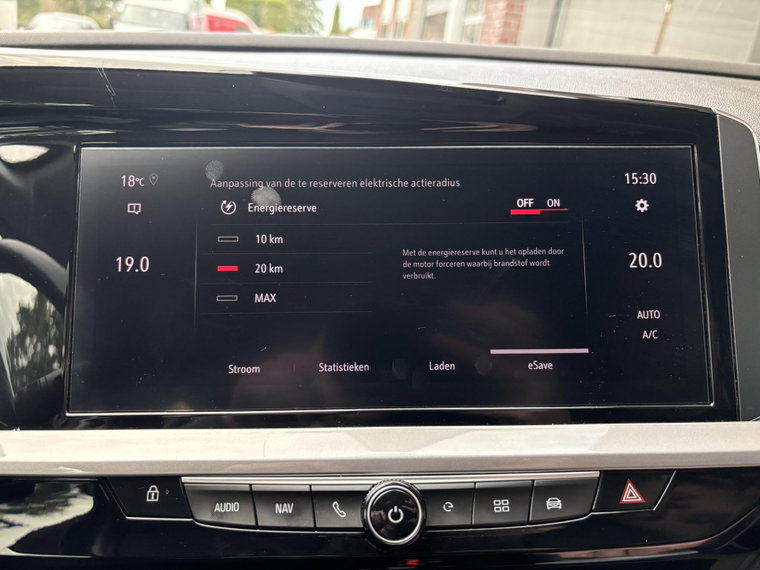 Vehicle Image 38