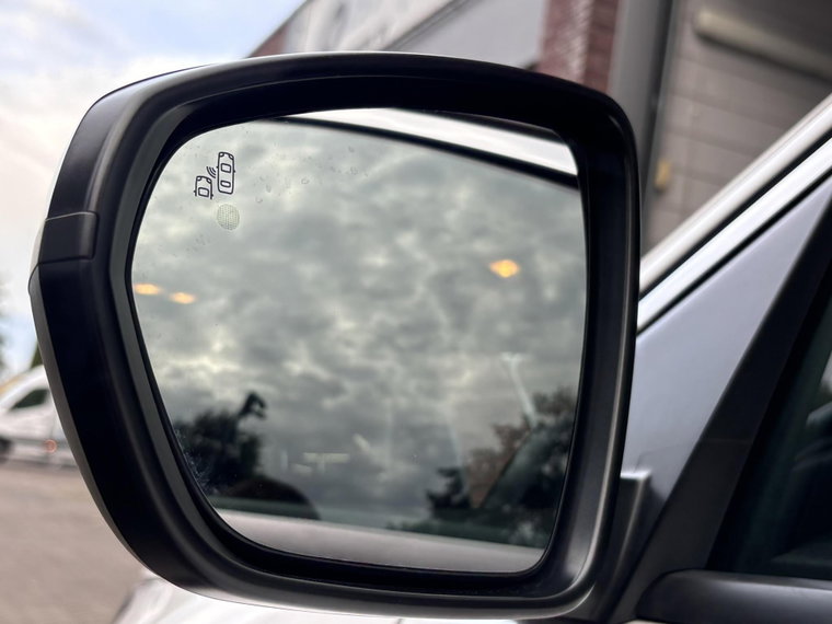 Vehicle Image 48