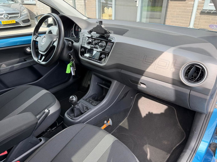 Vehicle Image 28