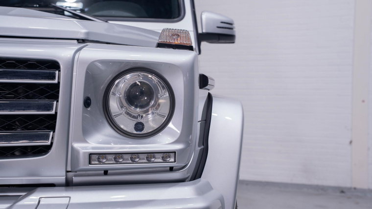 Vehicle Image 8