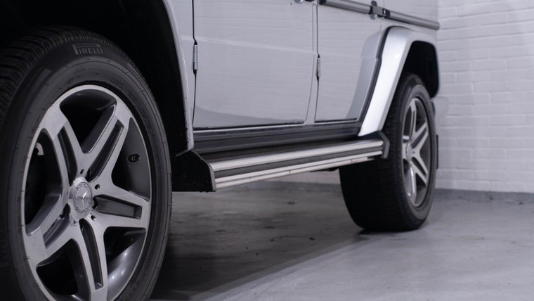 Vehicle Image 11