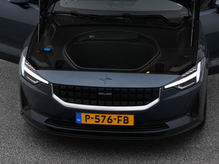 Vehicle Image 32