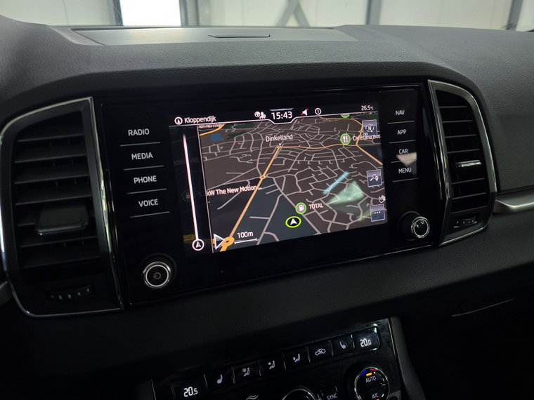 Vehicle Image 13