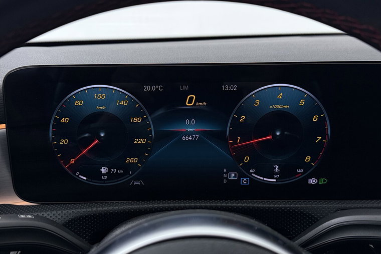Vehicle Image 13