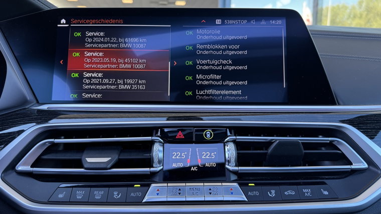 Vehicle Image 36