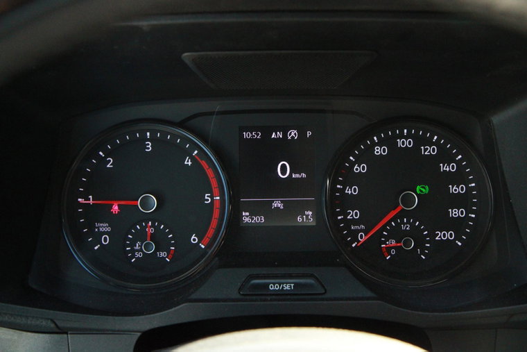 Vehicle Image 19